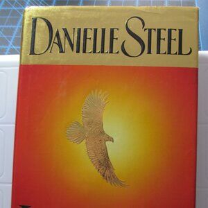 Lone Eagle by Danielle Steel